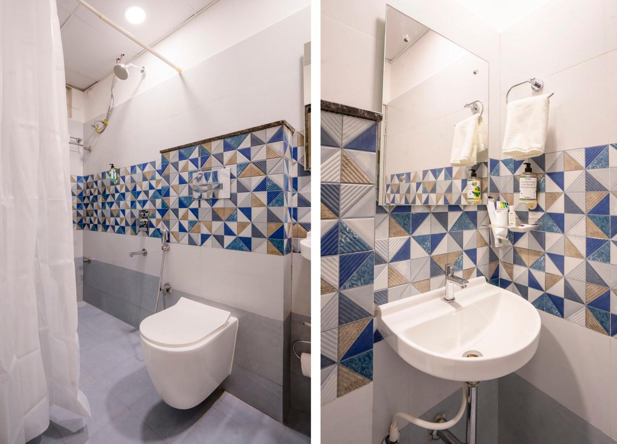 Treebo De Alphabet Gachibowli Hotell Hyderabad Exteriör bild